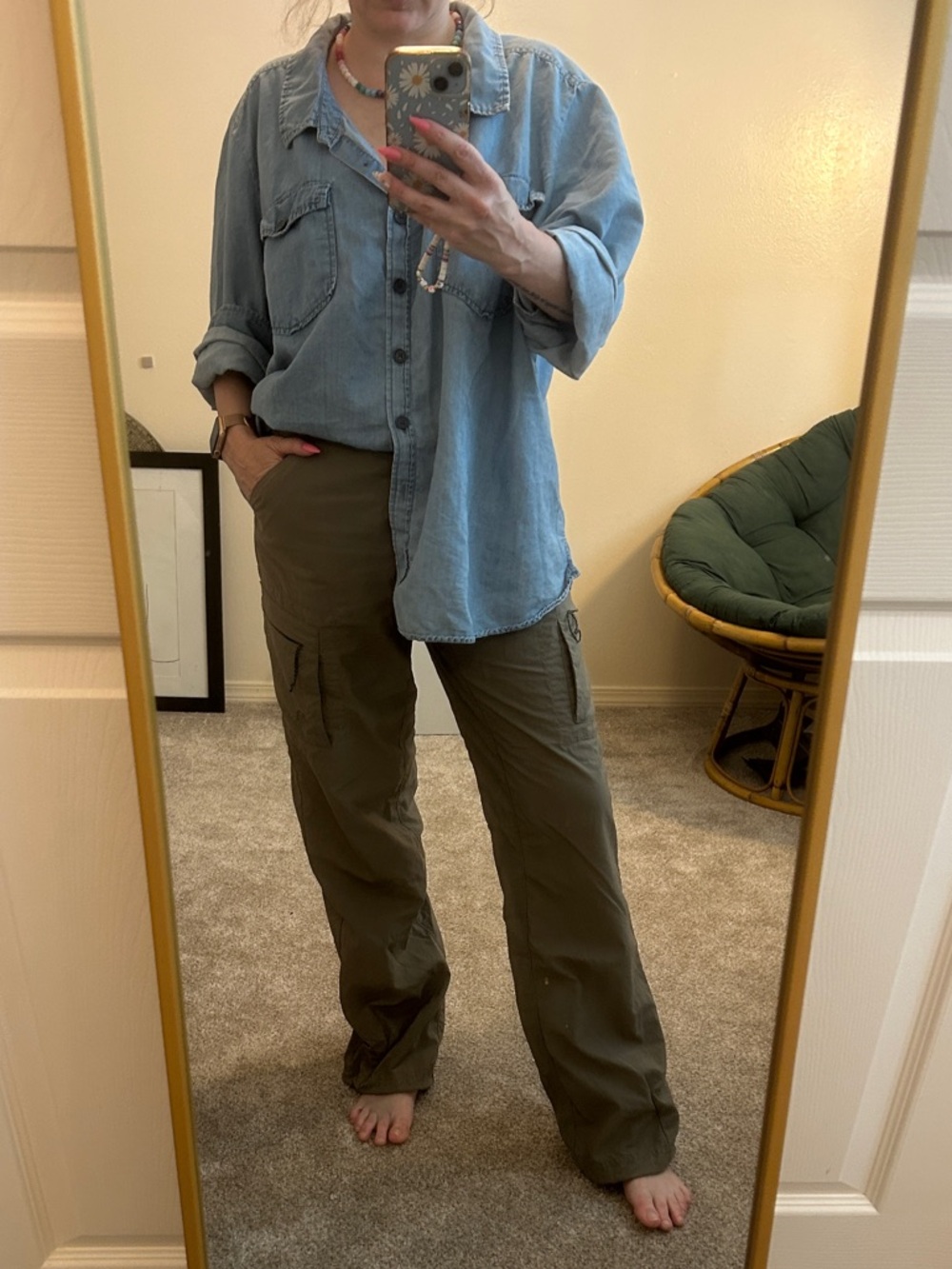 Mountain Hardwear Green Outdoor Hiking Camping Nylon Pants size 8 Regular - Picture 3 of 8